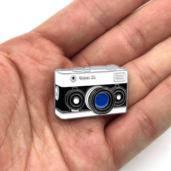 Rollei 35 Enamel Pin